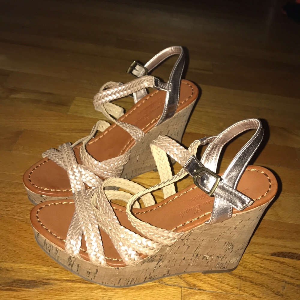 American Eagle Outfitters Wedges